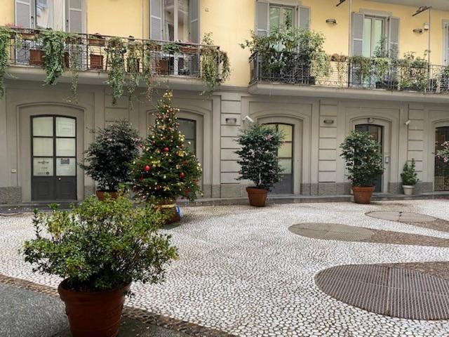 Spacious & Elegant Apartment Near Corso Como - Maroncelli Milão Exterior foto